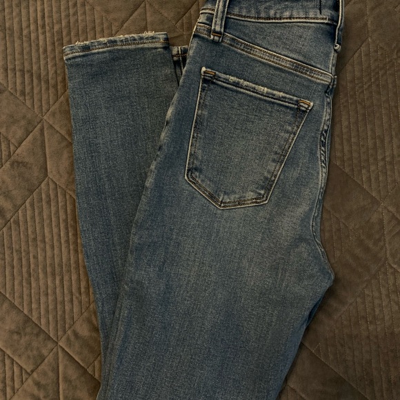 Abercrombie jean - Picture 2 of 3